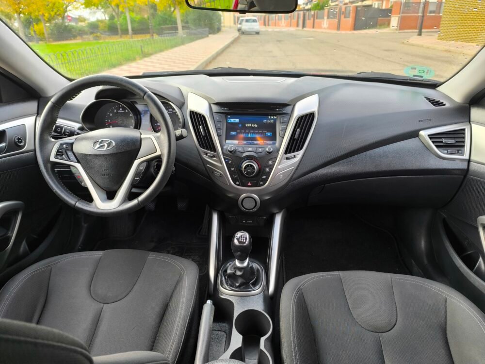 HYUNDAI VELOSTER 1.6 GDI 140cv Sport