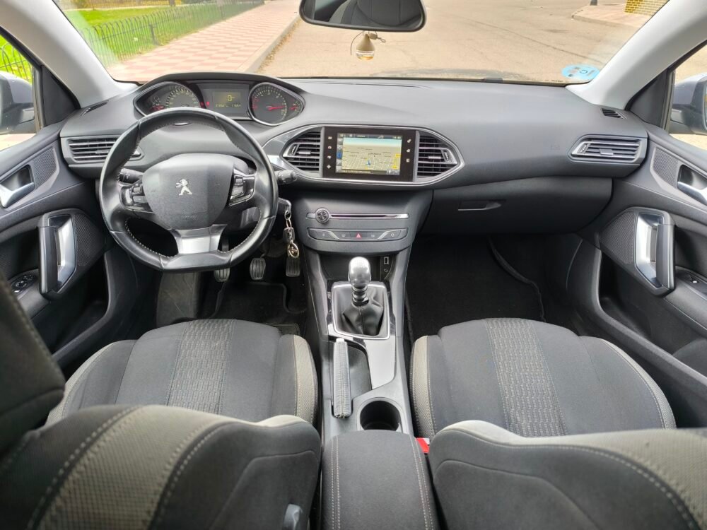 PEUGEOT 308 Style 1.6 BlueHDi
