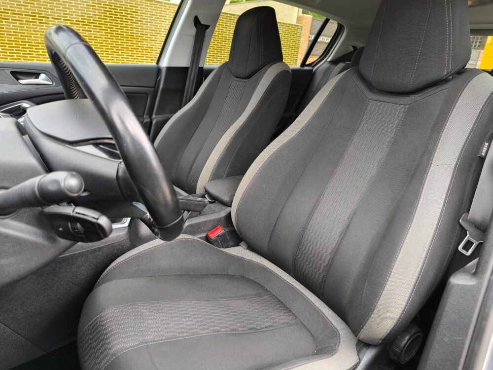 PEUGEOT 308 Style 1.6 BlueHDi