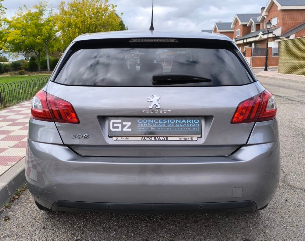 PEUGEOT 308 Style 1.6 BlueHDi