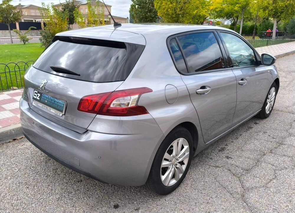 PEUGEOT 308 Style 1.6 BlueHDi
