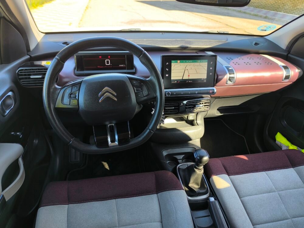 CITROEN C4 Cactus Puretech 110 SS Shine