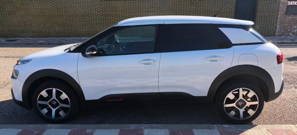 CITROEN C4 Cactus Puretech 110 SS Shine