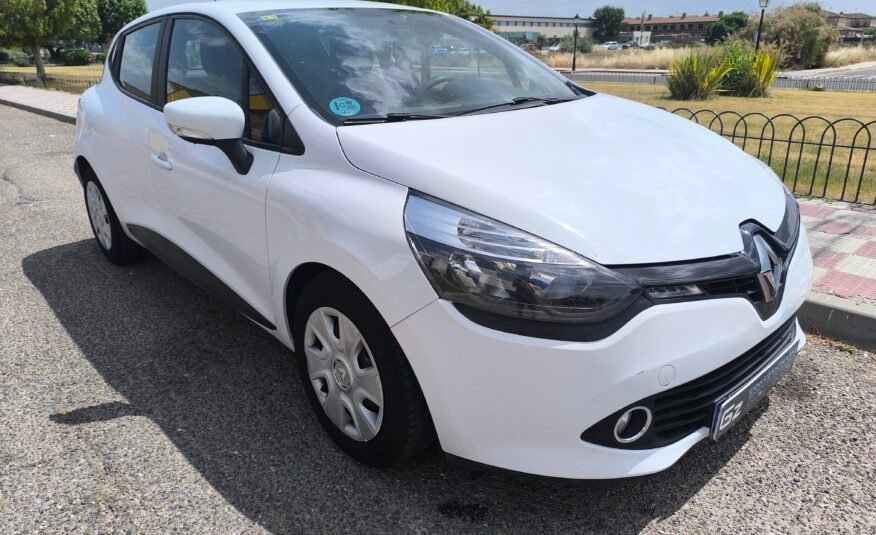 RENAULT Clio Authentic 1.2 16v 75cv