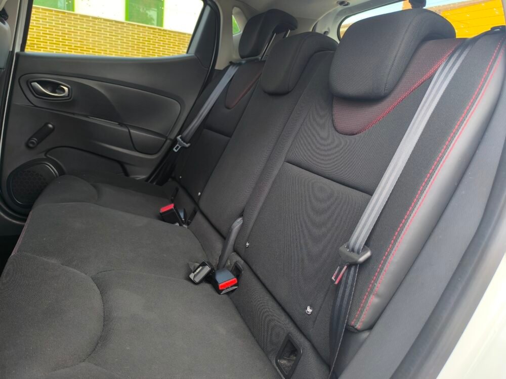 RENAULT Clio Authentic 1.2 16v 75cv