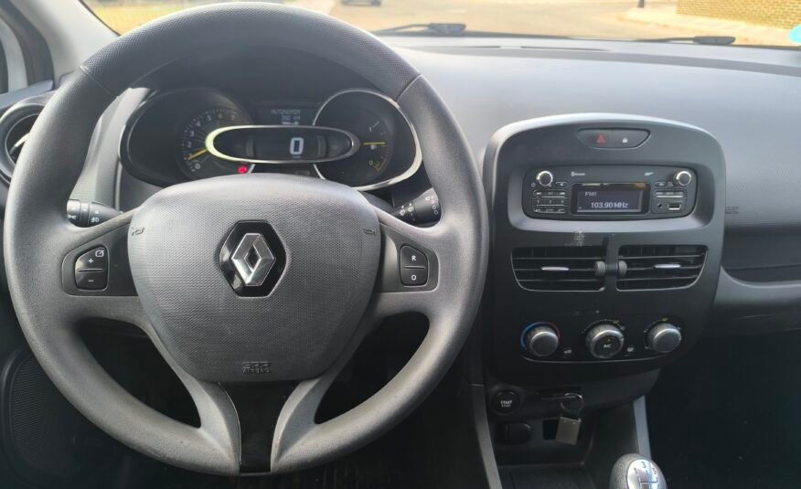 RENAULT Clio Authentic 1.2 16v 75cv