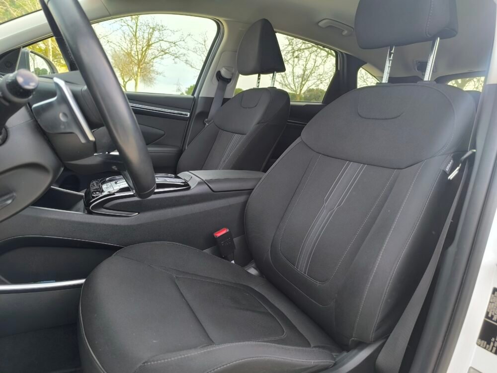 HYUNDAI Tucson 1.6 TGDI 230cv HEV Tecno Auto 2C