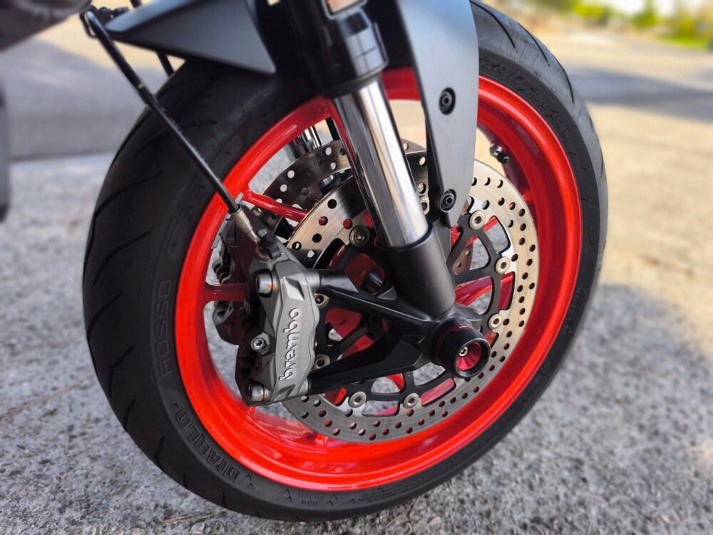 Ducati Monster + 937